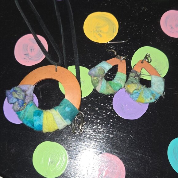 Jewelry - Matching necklace and earrings